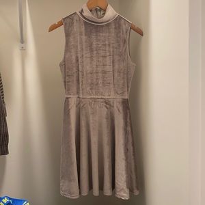 Adorable velvet very light purple (silvery-purple) dress